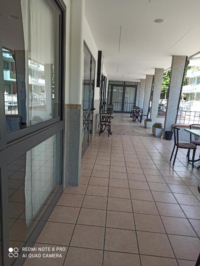 Hotel Danubio Bellaria-Igea Marina Exterior foto